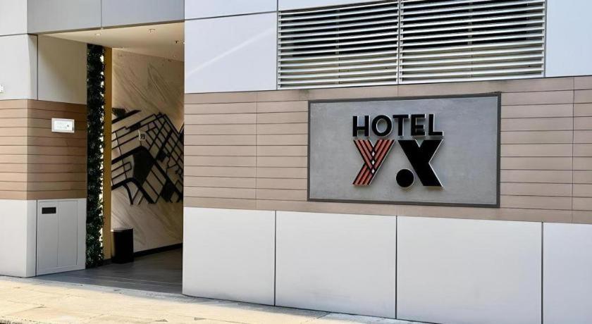 Ease Access - Lai Chi Kok Hotel 4*